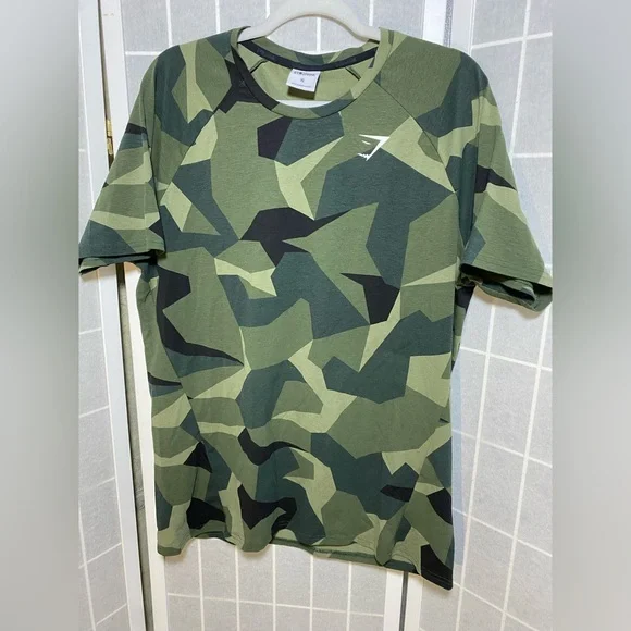 Gymshark CRITICAL T-SHIRT
Slim Fit - Picture 7 of 11